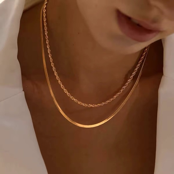 18K Gold Plated Double Layer Necklace - Picture 1 of 5